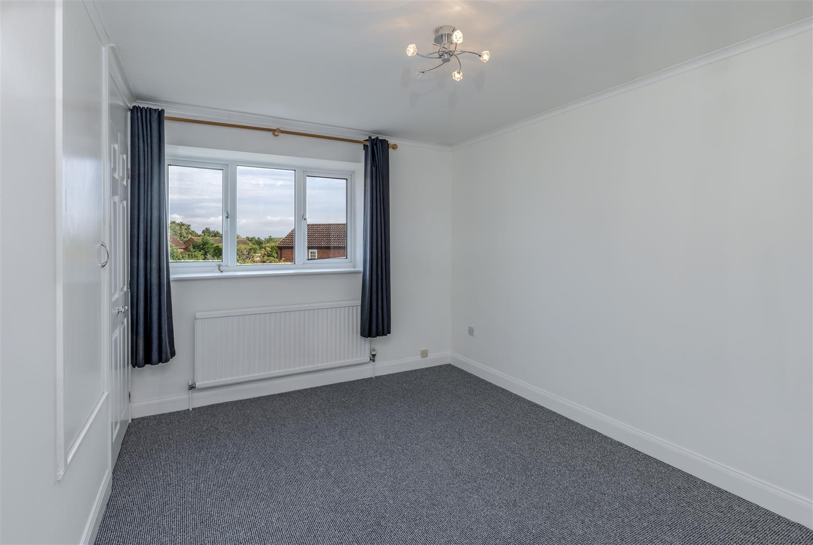 Vyne Crescent, Great Holm, Milton Keynes